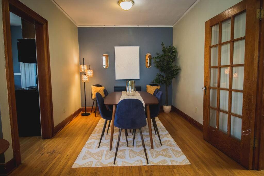 Beautiful 2BR Loft in Prime Location photo 4