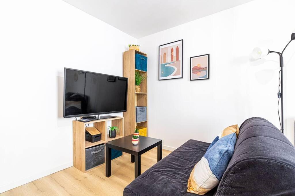 Studio tout équipé Choisy Le Roi (Studio tout equipe Choisy Le Roi) - Thumbnail image