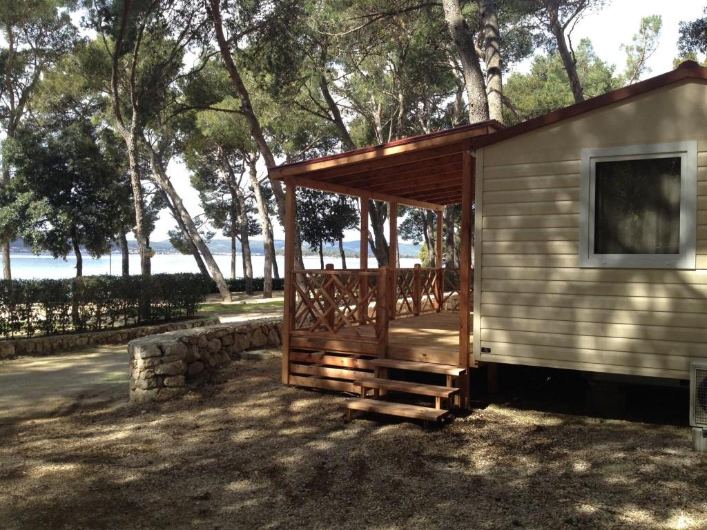 Comfortable chalet with two bathrooms at 31 km from Zadar photo 3