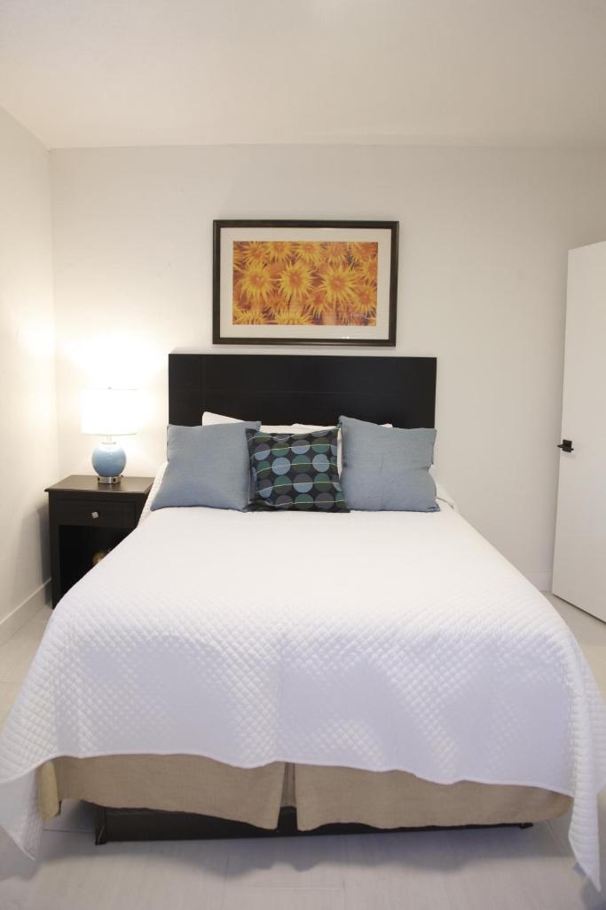 Apt 1 Miami Designer Studio in the Upper East-Side image