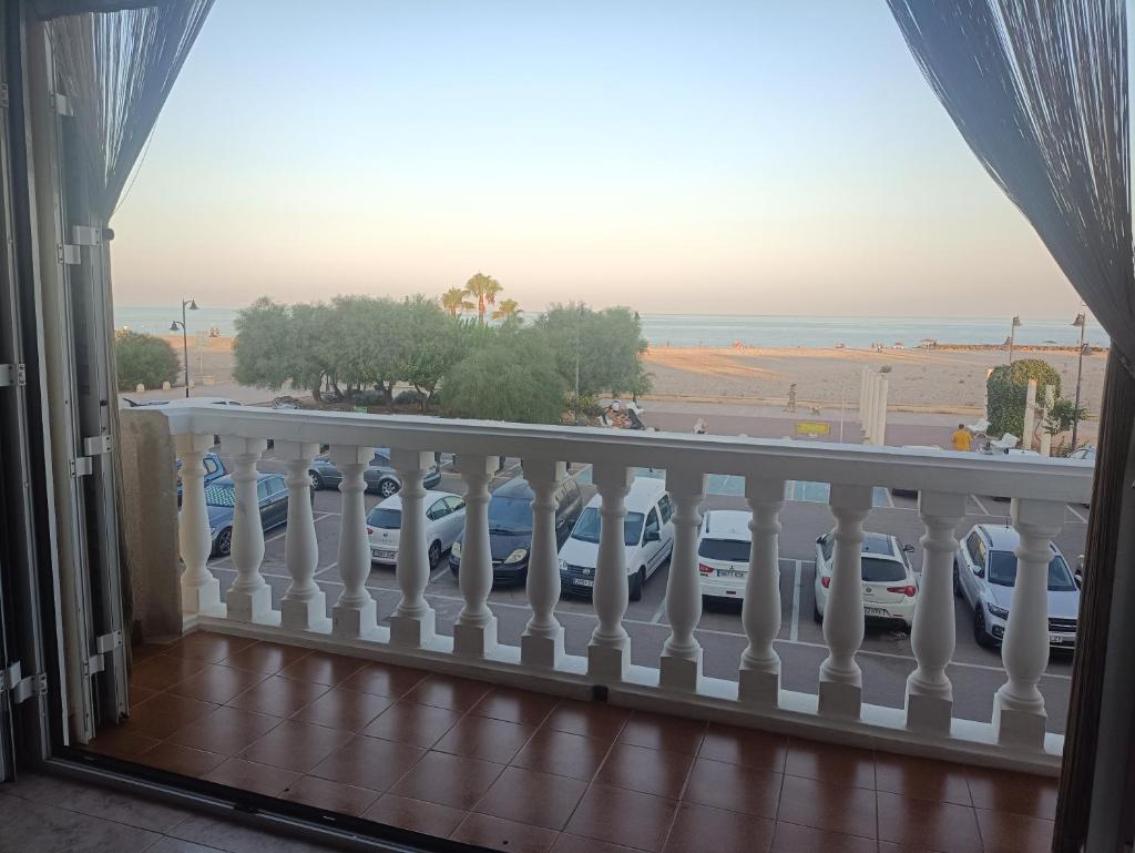 Apartamento 1ª línea playa photo 2