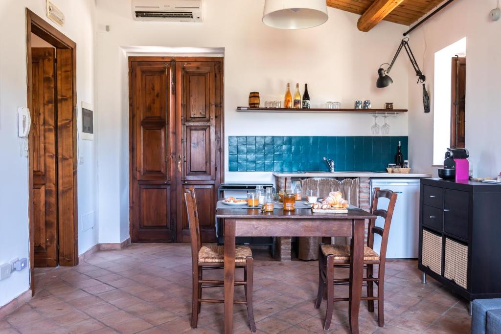 Cottage immerso nel vigneto photo 4