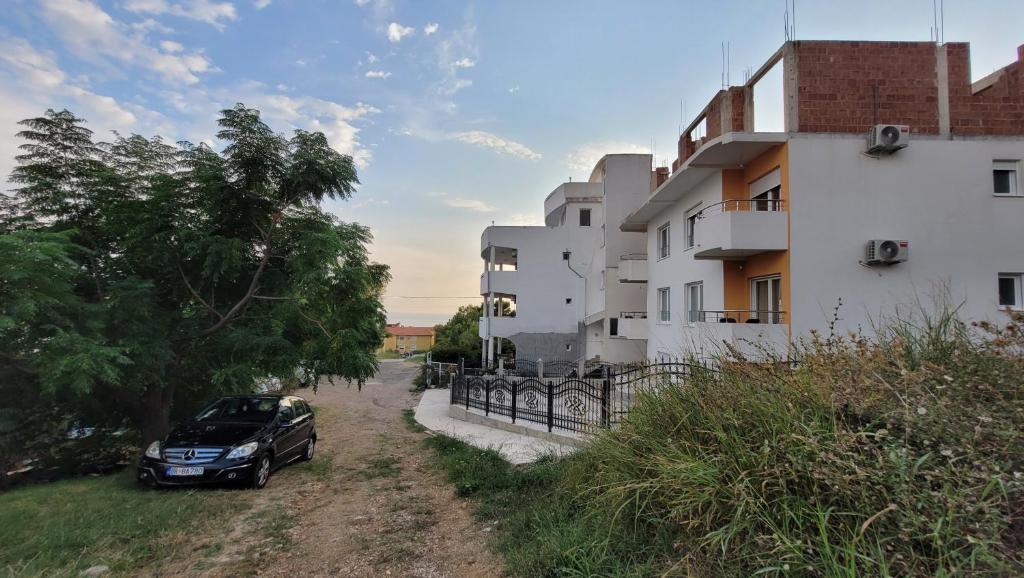 Montenegro apartments Phoenix photo 3