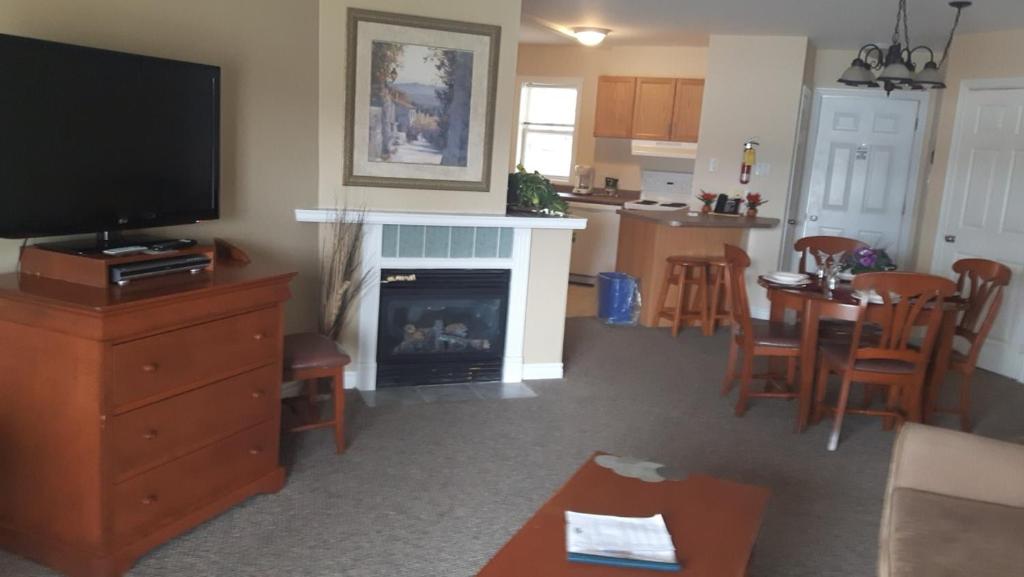 GetAways At Haliburton Heights photo 2