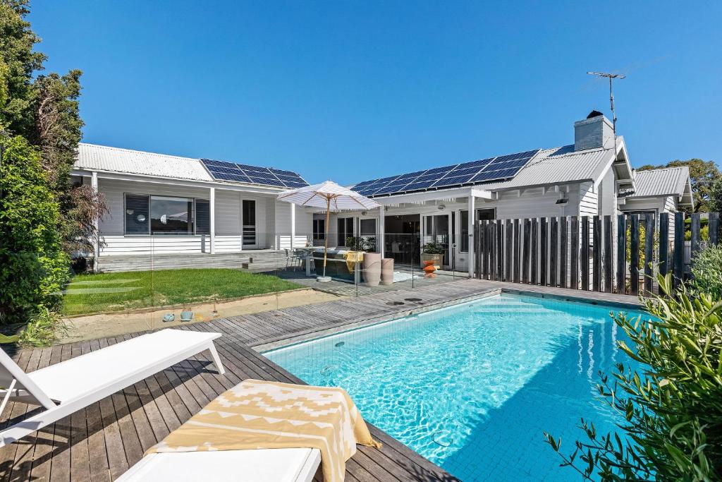 Luxury Cottage With Pool In Perfect Location