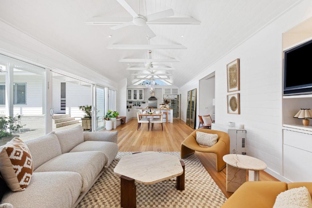 Luxury Cottage With Pool In Perfect Location photo 1