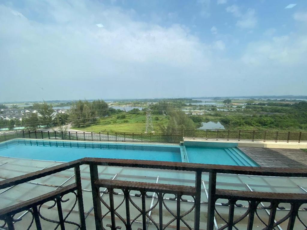 Pool View at Sweet Home II-Champs Elysees, Kampar photo 4