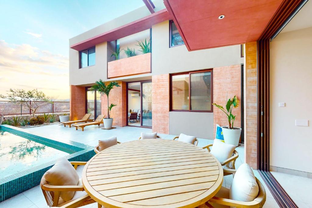 Villa in the Clouds photo 3