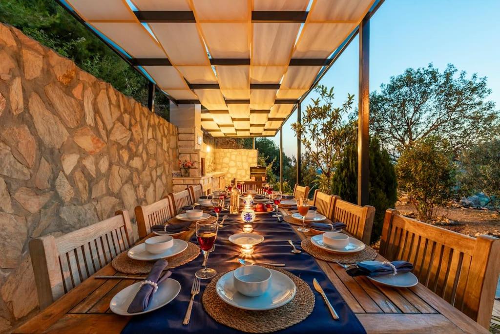 Villa Alara photo 2