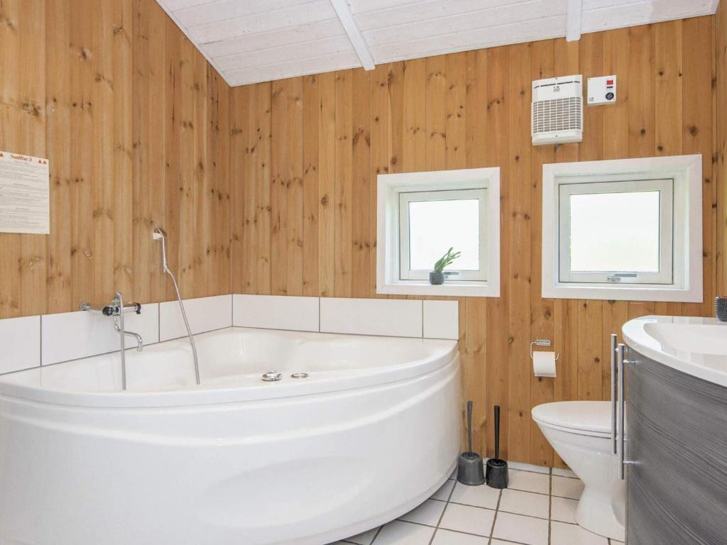 8 person holiday home in Glesborg photo 1