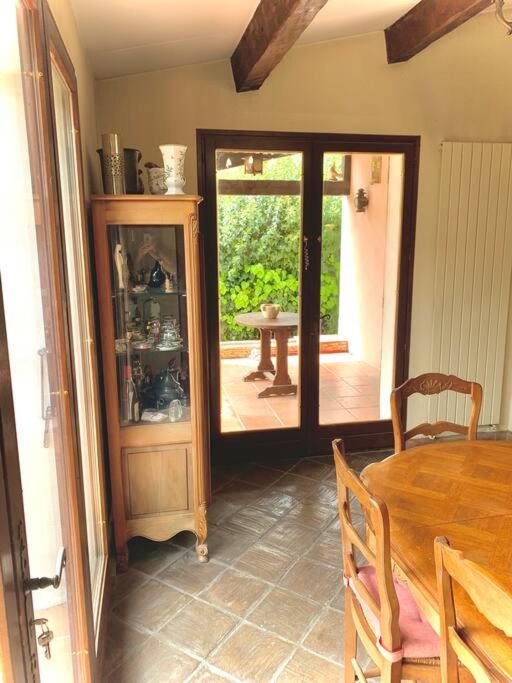 Agréable maison provençale avec jardin photo 3
