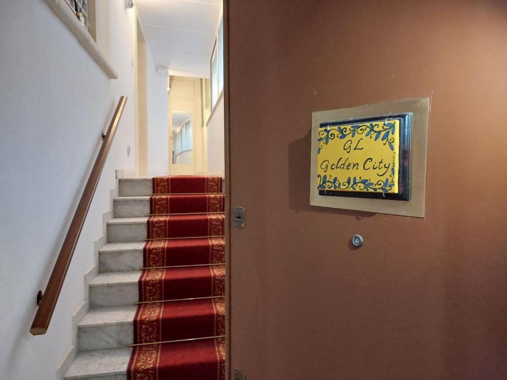 GL Golden City Apartments photo 4