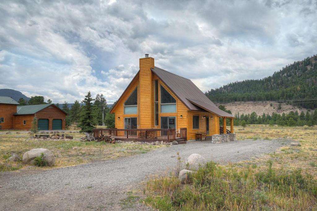 Beaver Creek Cabin photo 1