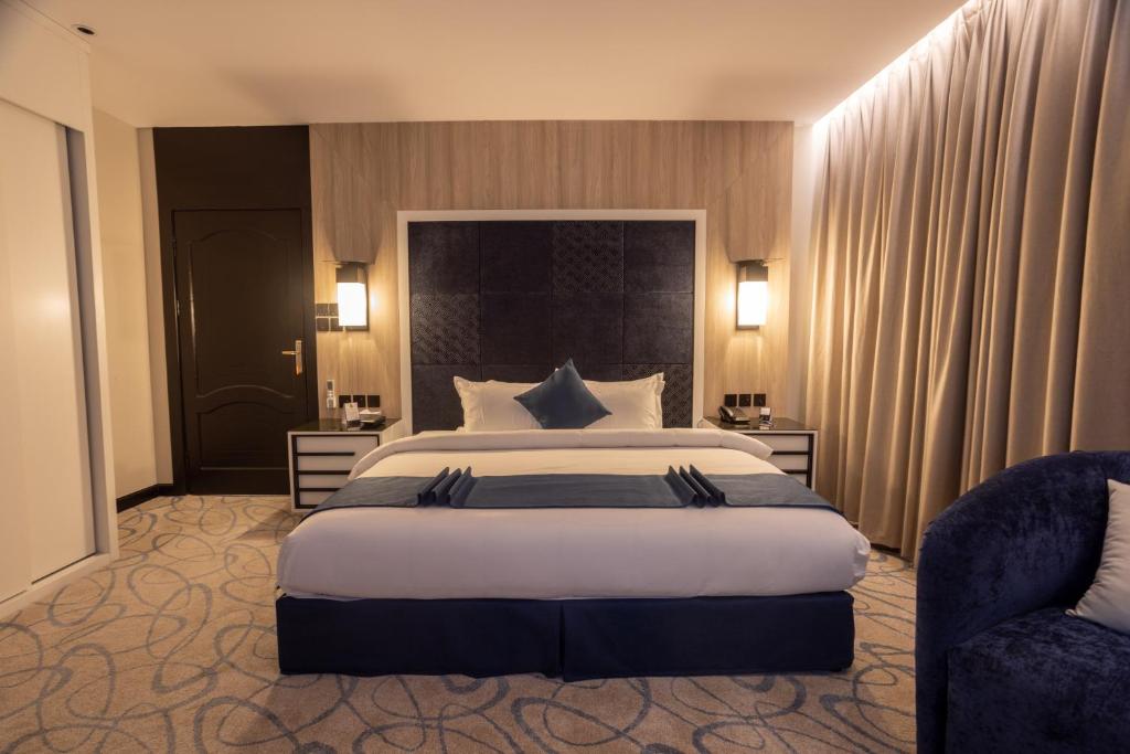 skyline Hotel & Suites photo 2