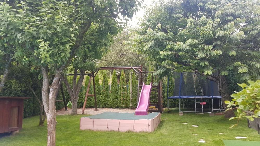 Chatička na Lipce, Železné hory, Sečská přehrada photo 1
