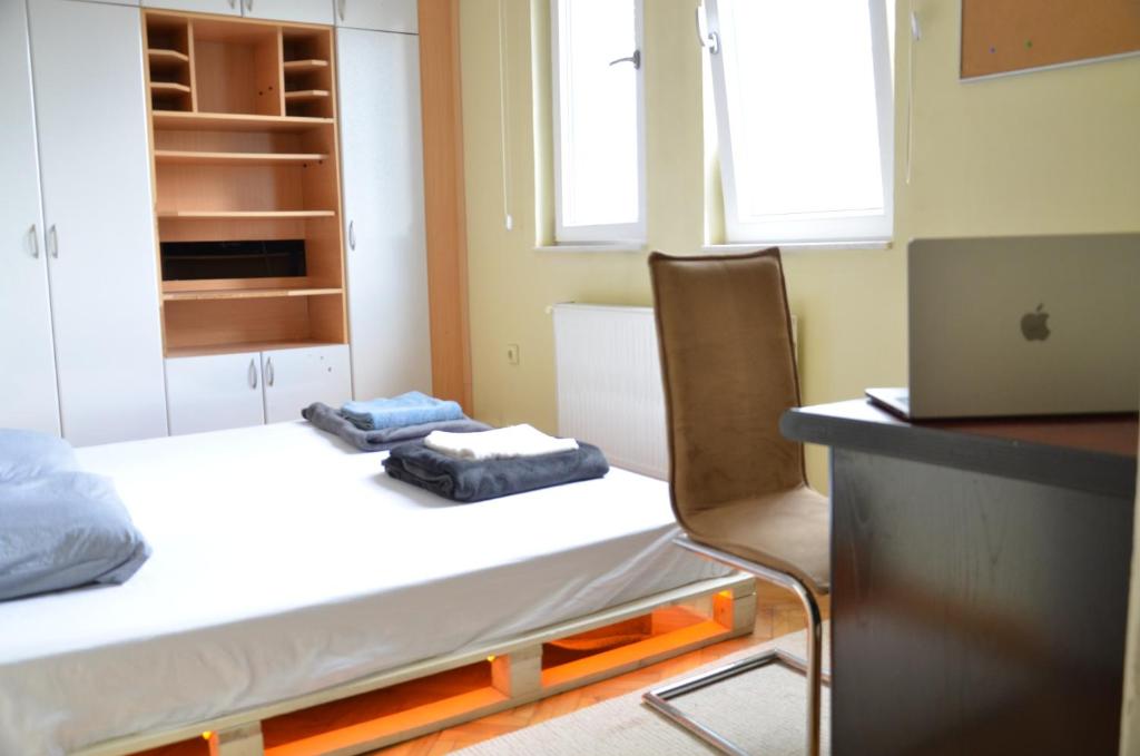 Center House Hostel photo 1