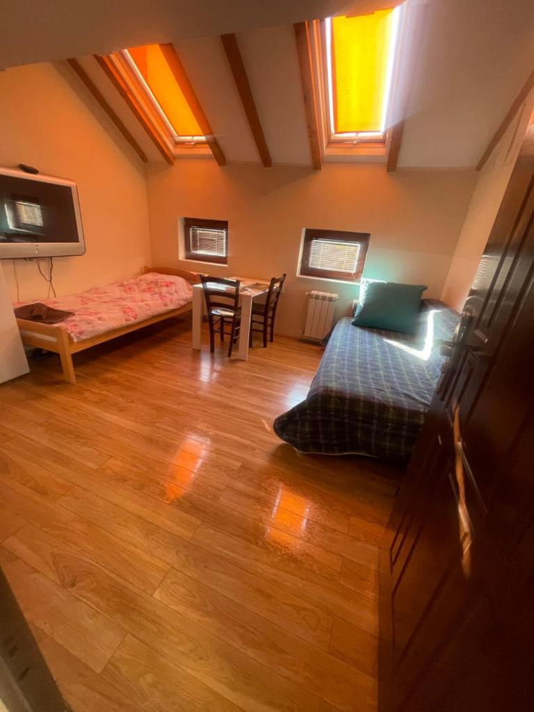 Bulevar Apartments photo 3