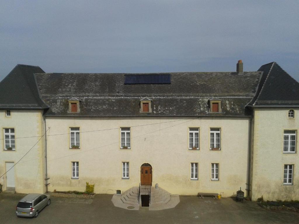 Le Chateau de Buchy photo 3