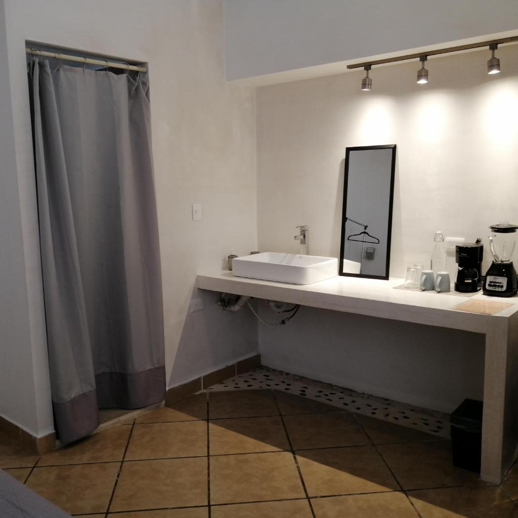 Carlota Guest House photo 3