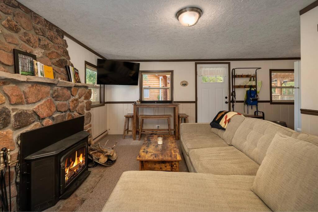 Grand Lake Cabin with Nearby Lake Access - Pet Friendly