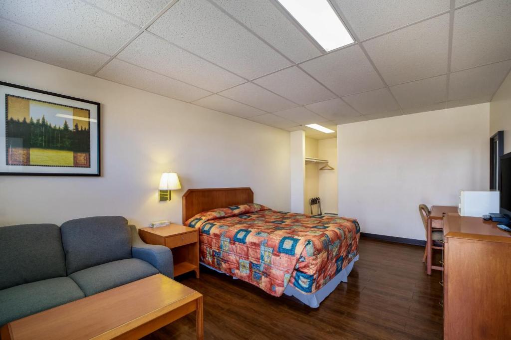 Canadas Best Value Inn Fort St John photo 3