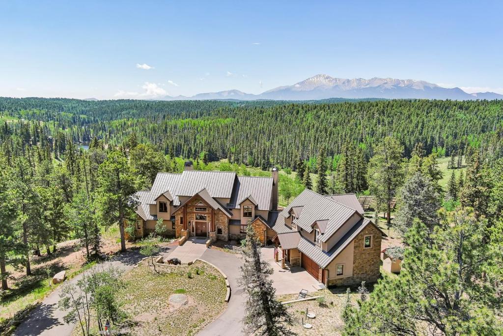 Off Grid Luxury Experience image