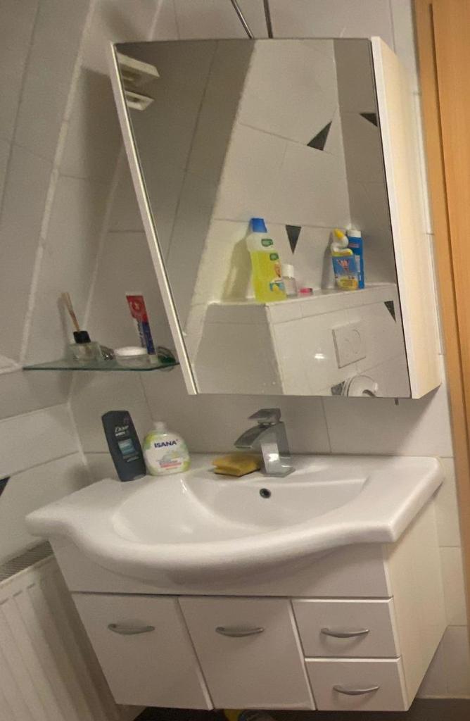 1 Zimmer mit Bad und Küche in Aalen photo 3