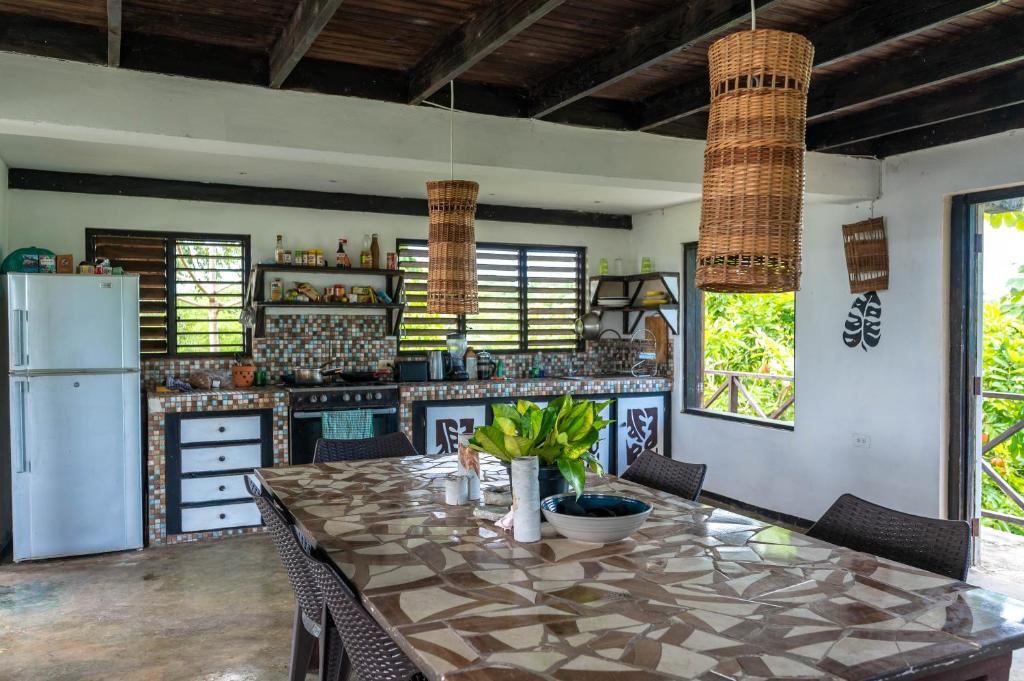 Coyaba 1 Bedroom Unit - Embrace Tranquility in the Hanover Countryside photo 4