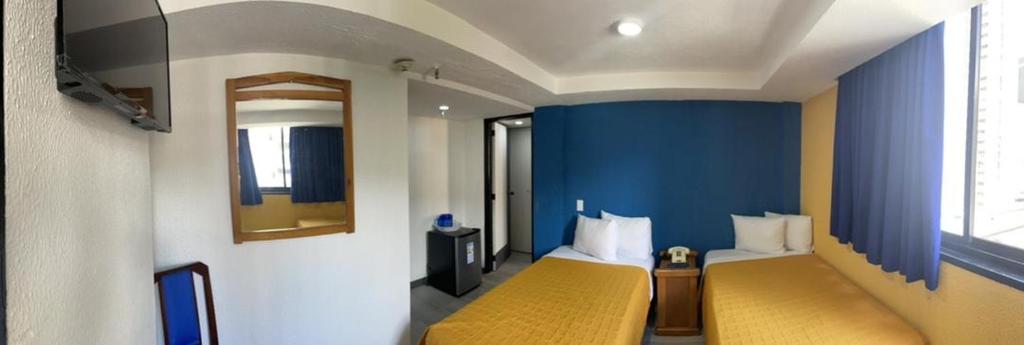 Hotel Renovación photo 2