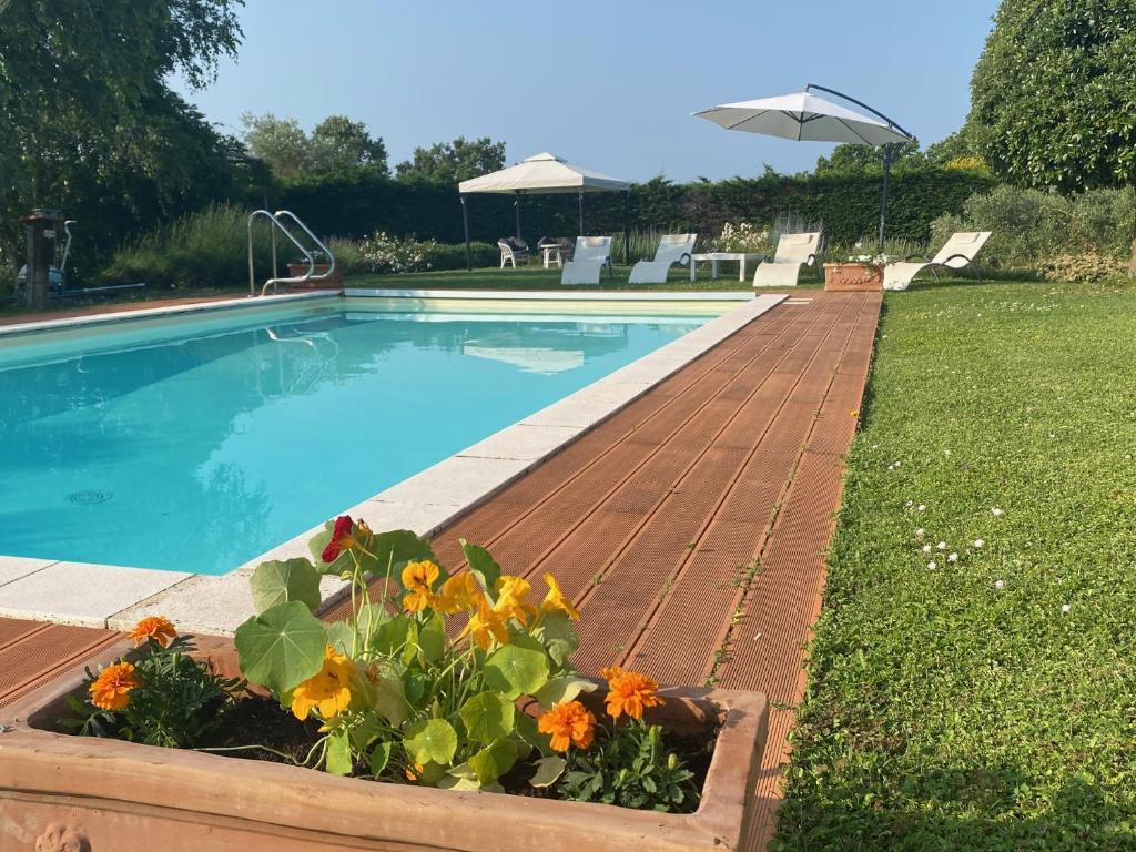 Podere Sassolegno - Luxury Villa with private pool and garden in Umbria photo 4
