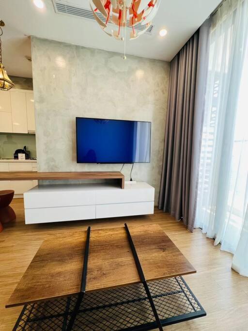 Two-Bedroom Apartment- Vinhomes Skylake Apartment