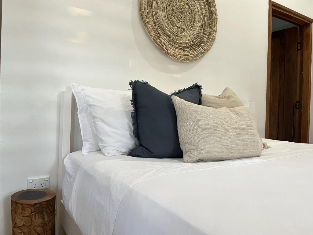 Lope Lope Beach Bungalows photo 3