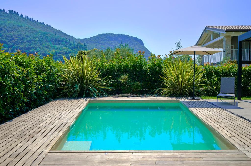 ApartmentsGarda - Aurora Deluxe photo 2