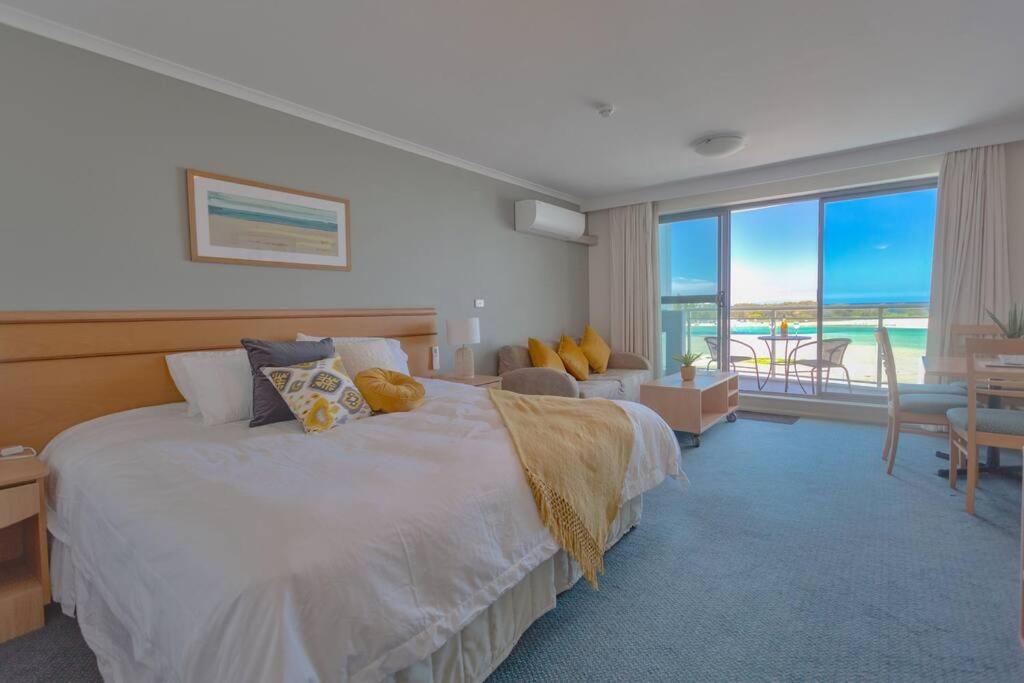 Oaks Oceanview Oasis photo 3