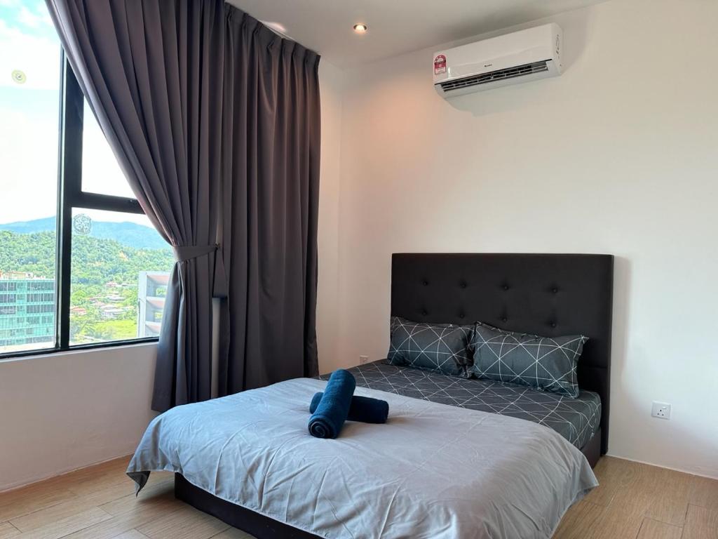 Stay In Manhattan suites itcc 3pax