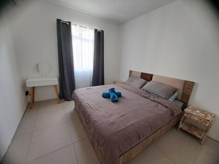 Cosy Apartment near the beach - Tap to explore photos