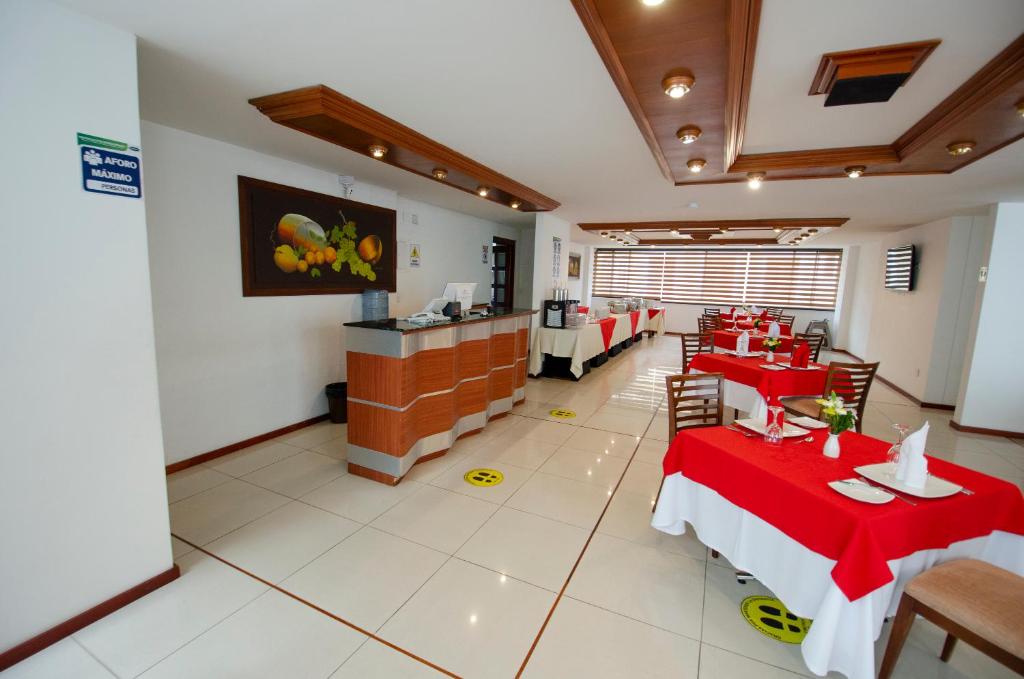 Hotel Cuellars photo 2