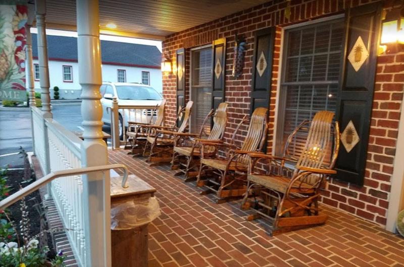 Country Living Inn photo 2