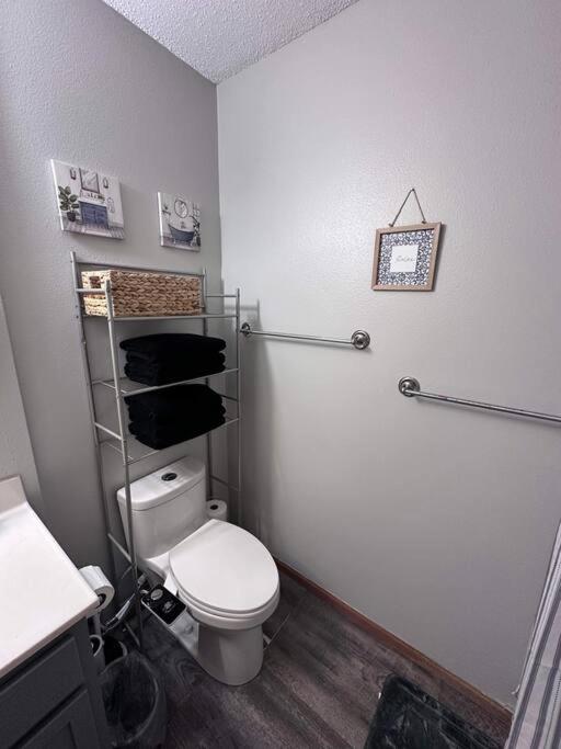 3 Bed 2 Bath, 887 Karisa Lane Carver Townhouse photo 4