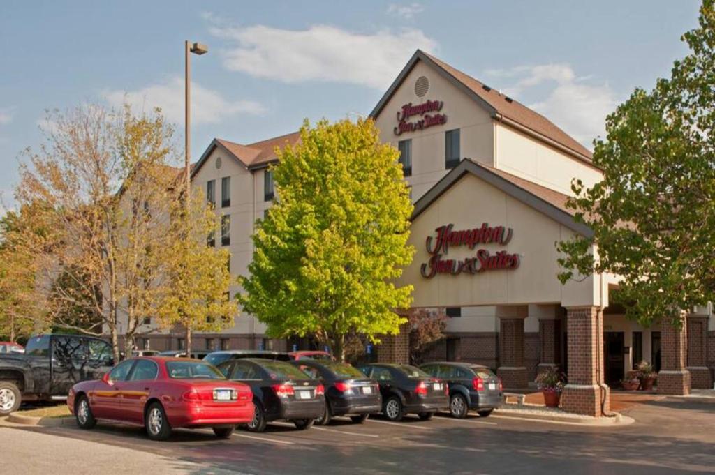 Hampton Inn & Suites Kokomo photo 1