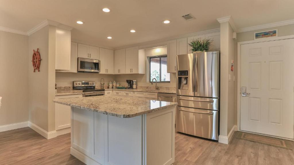 Aegean 213 - Beautiful 2 bedroom 2 bath image