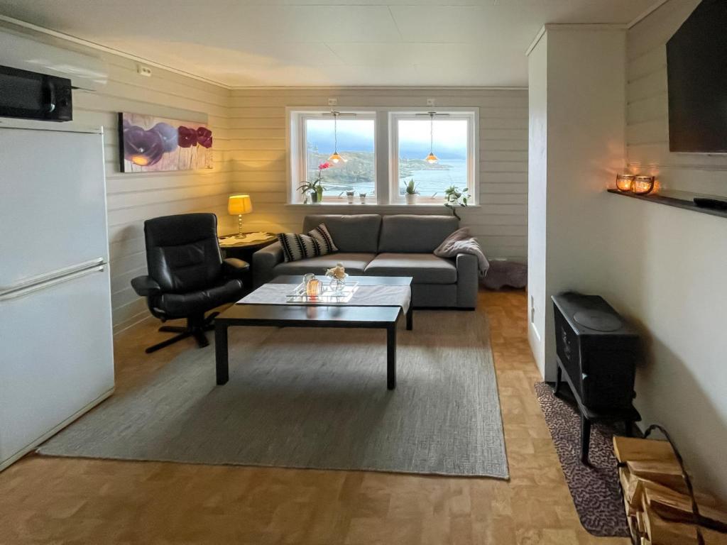 Apartment Bakkafall - FJS078 by Interhome photo 2