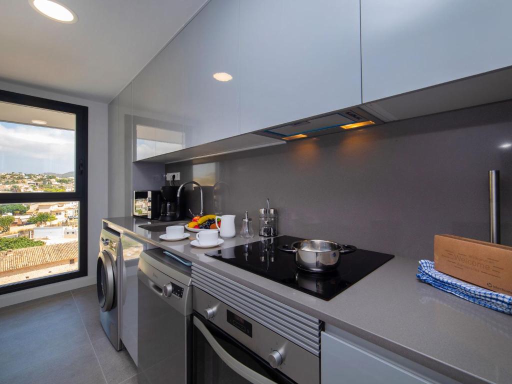 Apartment Sunrise Tower by Interhome photo 3