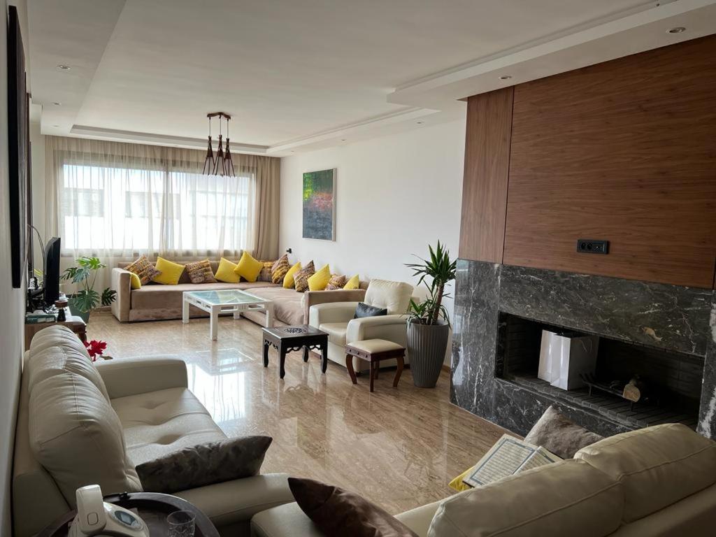 Seaside - Luxury Living