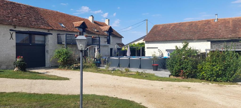 STUDIO EN TOURAINE photo 2