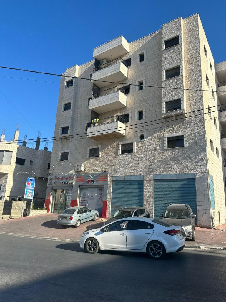 Ghanem building 15 photo 3