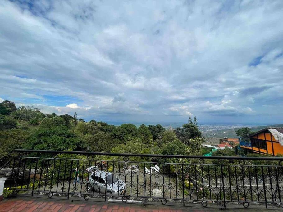 Restful private retreat in Dapa with Jacuzzi photo 2