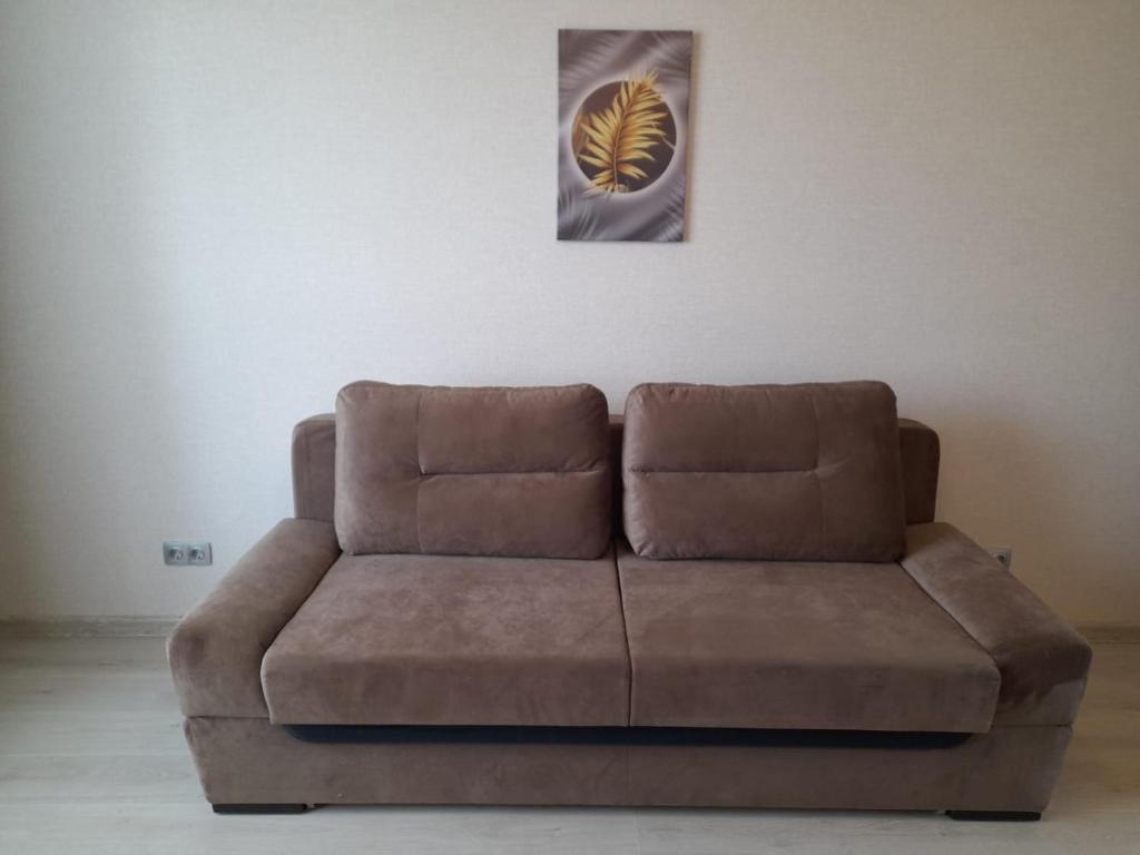 Casa intr-o zona linistita photo 3