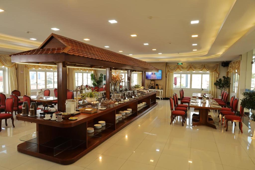 7S Hotel Pleiku & Em