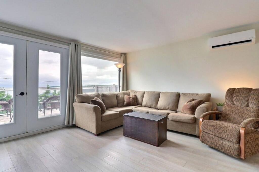 Charming Oceanview Home photo 1